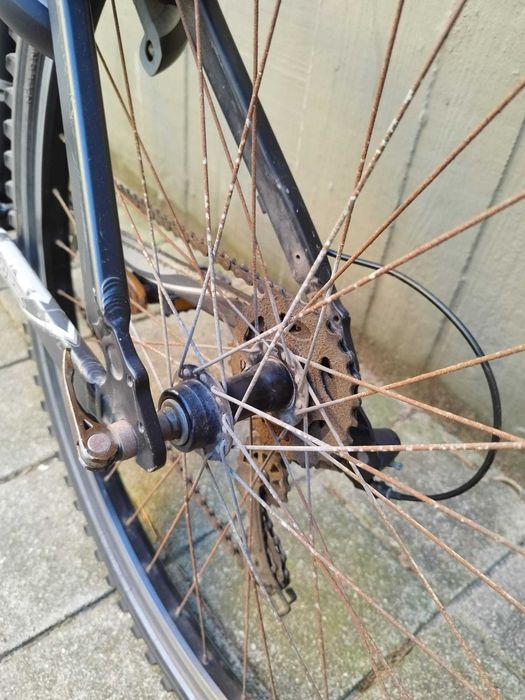 Bicicleta Coluer com suspensão frontal