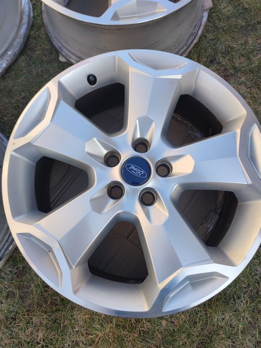 Felgi 18 cali Ford S-Max smax 5x108