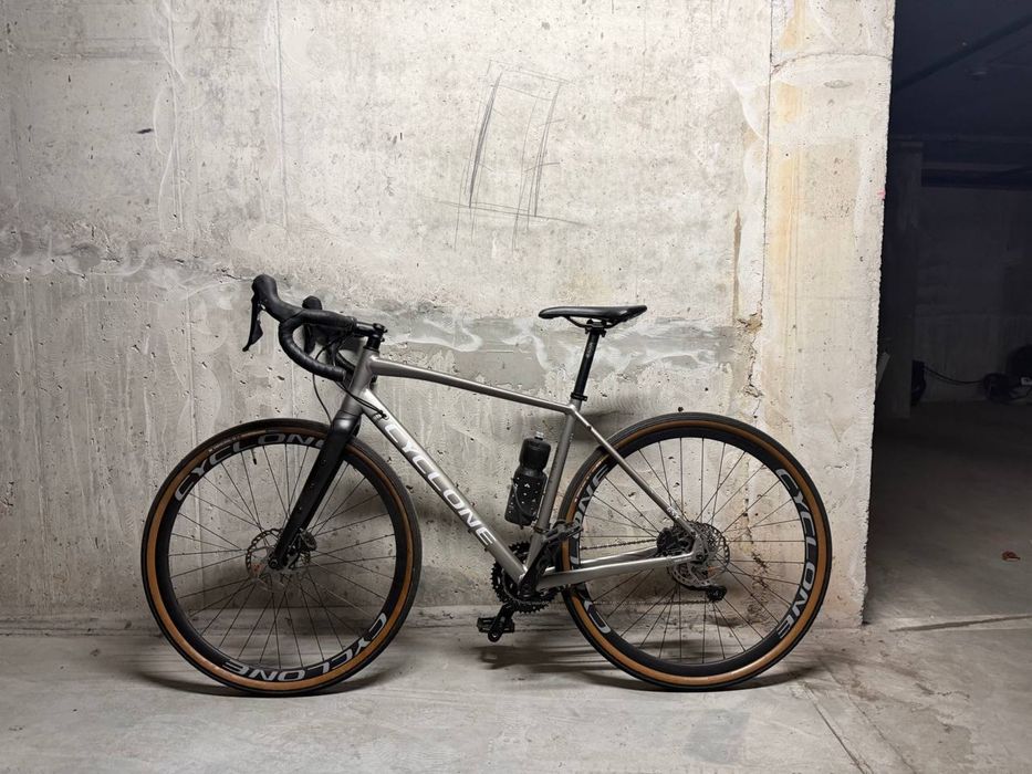Гравійний велосипед 28" CYCLONE GSX (Shimano GRX) гідравлика - 2023 grey