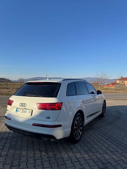 Ауді q7 2016 р. Стан гарний