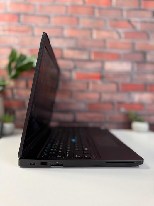 Ноутбук Dell Latitude 5580·i5-6300U·8GB+SSD256·15"IPS·500 ШТ·Гарантія