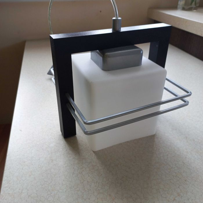 Sprzedam lamę do zawieszenia