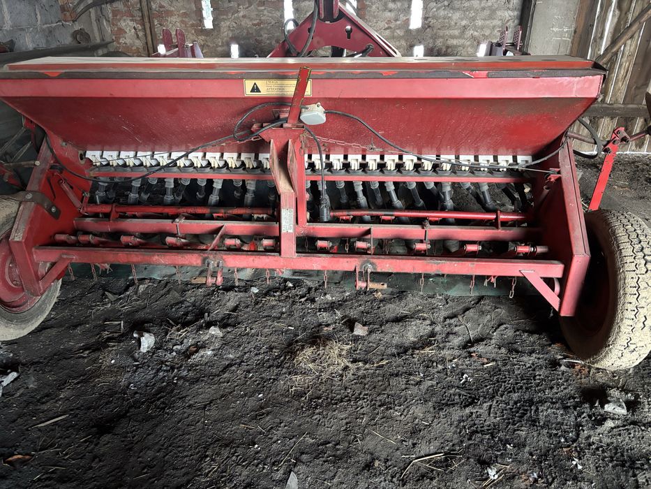 Siewnik zbożowy famarol 2,7m