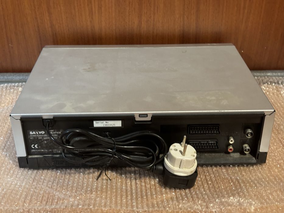 Leitor Gravador VHS Sanyo