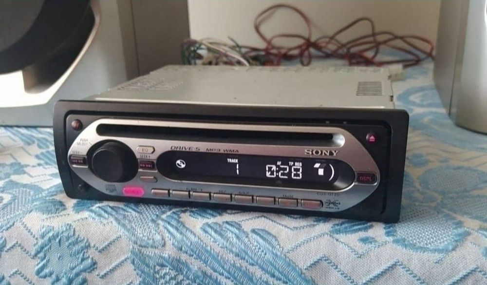 Auto Rádio Sony CDX-GT20 - Xplod