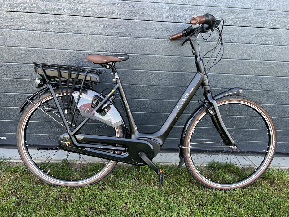 Gazelle orange c8 rama 49