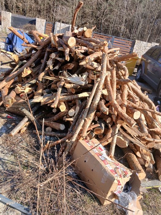 Sprzedam drewno opalowe sosna 10m