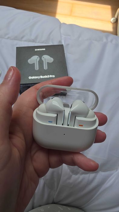 Samsung Galaxy Buds 3 Pro - Branco - Excelente estado