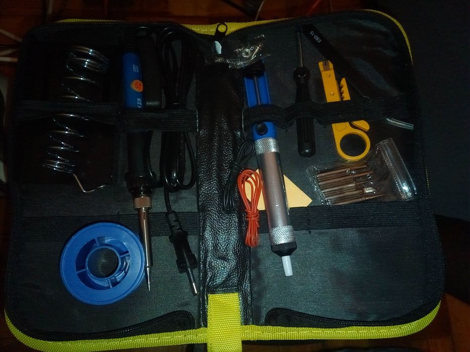 Kit de Ferro de Soldar Completo com Acessórios