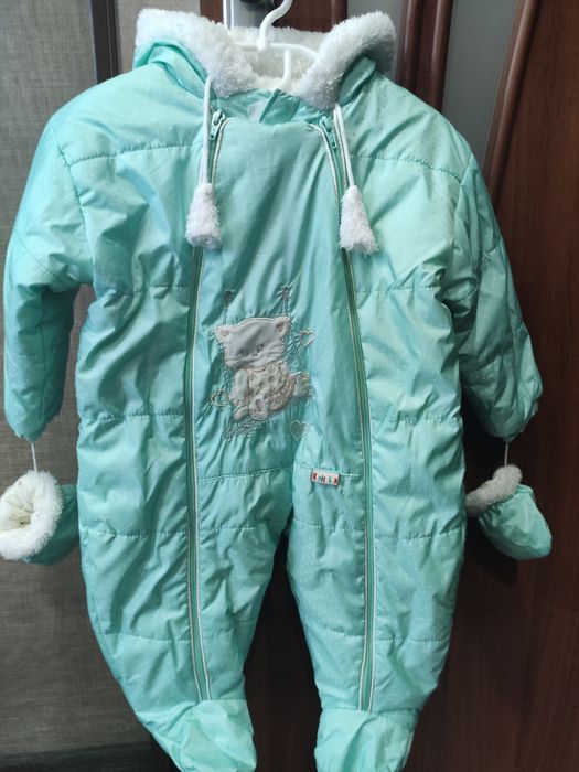 Комбінезон   для  дівчинки  розміри 68,та 80