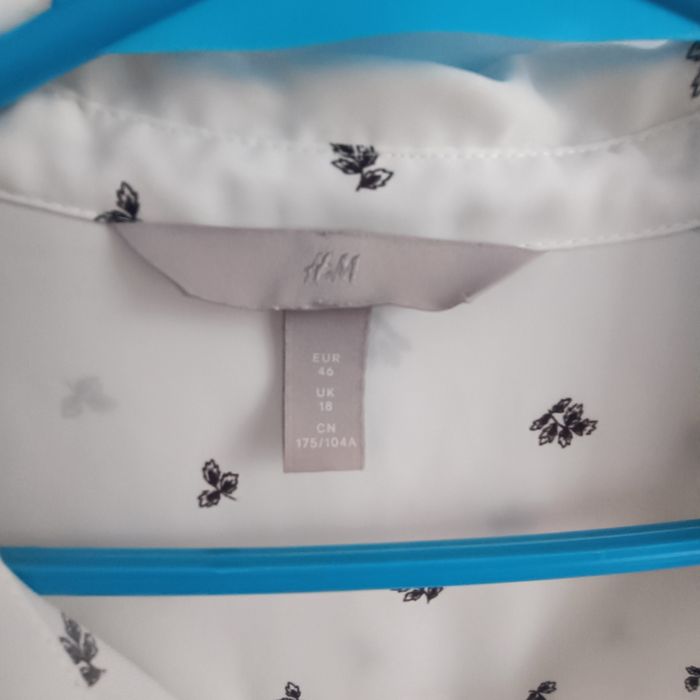 Biała koszula bluzka  H&M  we wzory, rozmiar 46