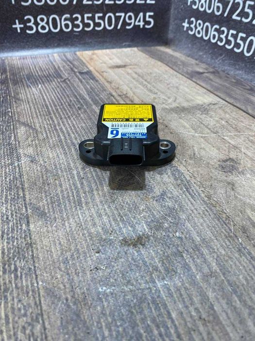 Датчик поперечного прискорення курсової стійкості ESP ABS Toyota Prius 30 2009-2015 89183--48030 / 174500--5922