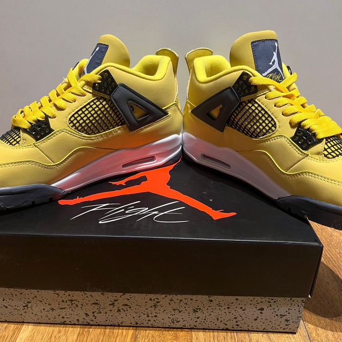Air Jordan 4 Retro Lightning nubuk nowe rozmiar 44