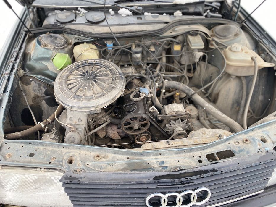 Audi 100 c3 1.8 gaz/benz 1986