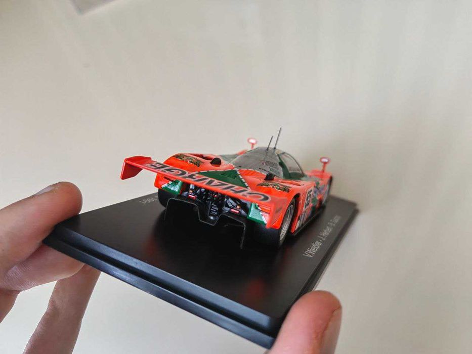 1:43 Mazda 787В Lemans
