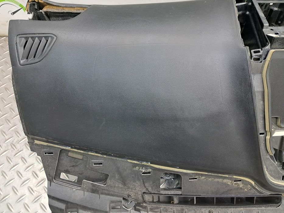 Торпедо с подушкой безопасноти FORD EDGE MK2 15-24 GT4Z5804320EB