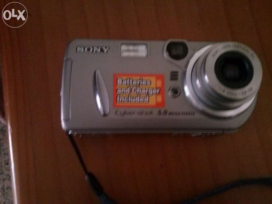 Tripé extensivel para maquina fotografica c/Maquina Sony de Oferta