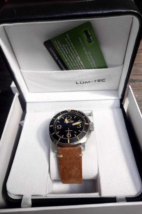 Relógio LUM-TEC Diver, edição limitada de 500 unidades