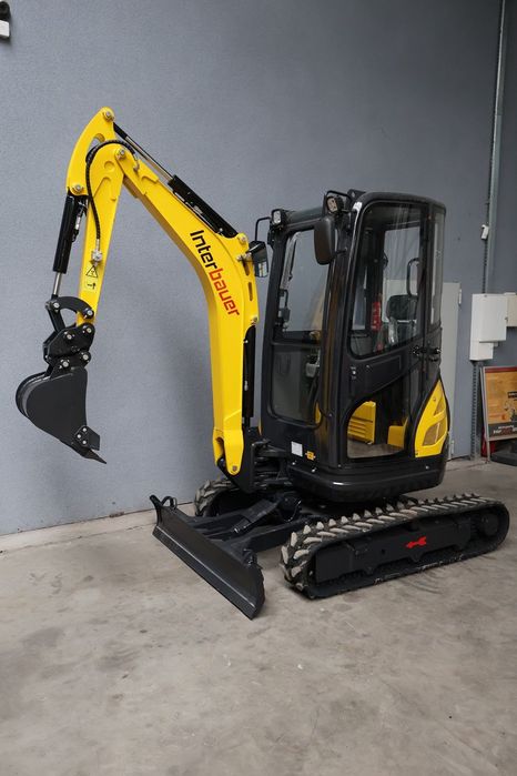 NOWA minikoparka Interbauer IB30 3000kg YANMAR KABINA GWARANCJA  NOWA minikoparka Interbauer IB30 3000kg YANMAR KABINA GWARANCJA