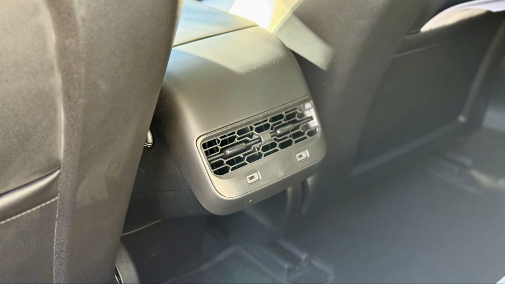 Продам Tesla Model 3