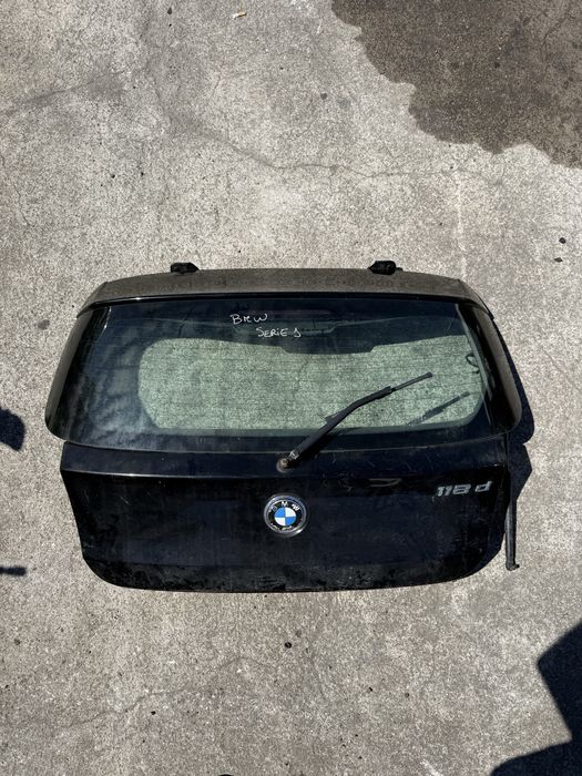 Mala / Tampa da Bagageira BMW Série 1 E87 - Completa