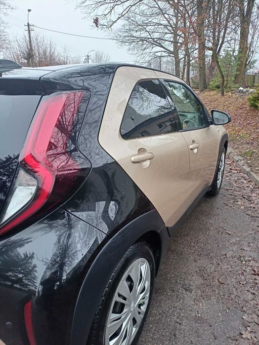 Sprzedam Toyotę Aygo X 21 na gwarancji