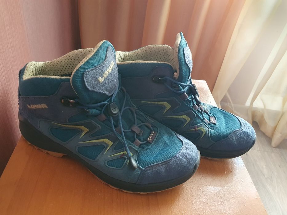 Ботинки LOWA 37 р.