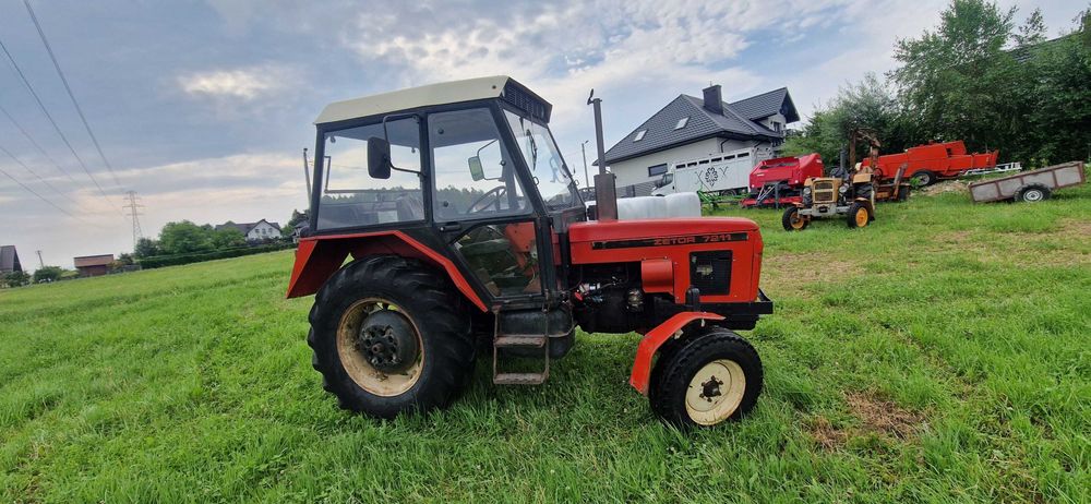 Ciagnik rolniczy zetor