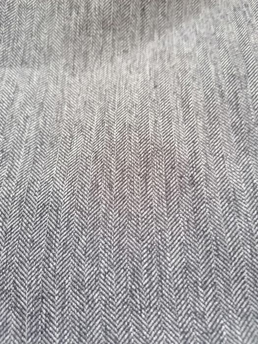 Rozm. 36, Szara spódnica do kolan