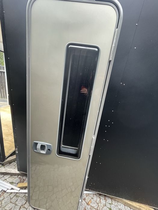 Drzwi kamper camper przyczepa kempingowa
