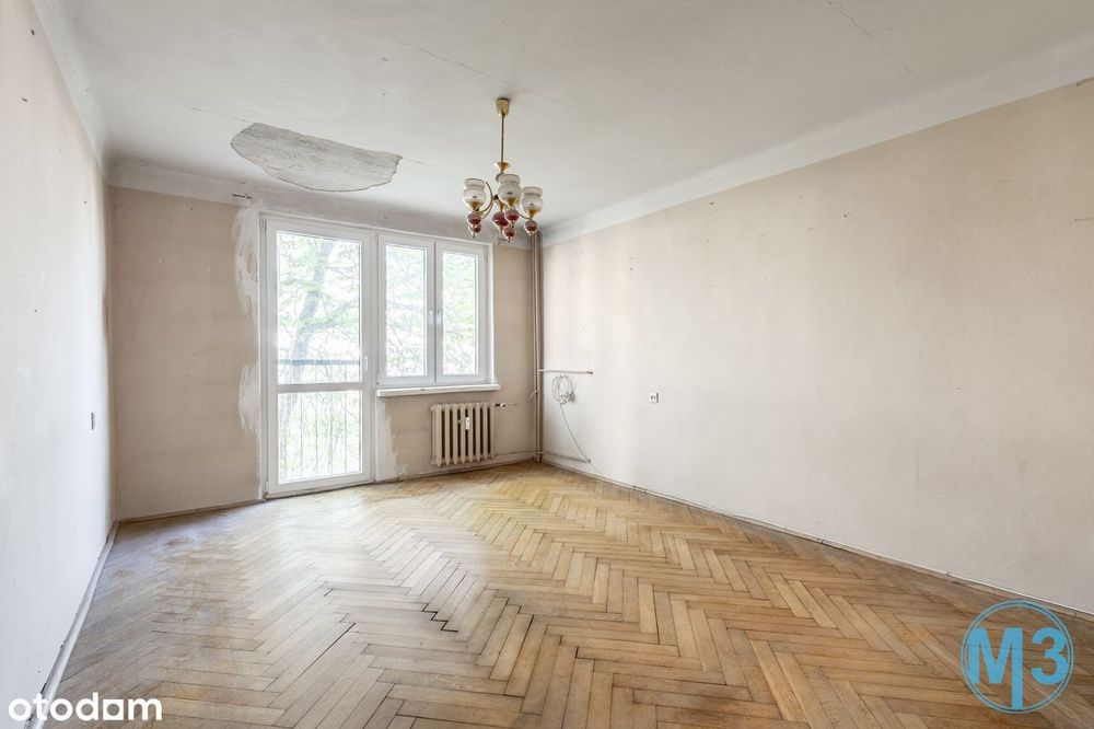 Zainwestuj w centrum! 34 m² do remontu, 2. piętro, niski czynsz.