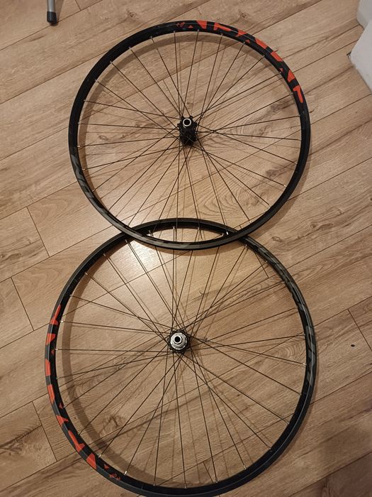 Koła Fulcrum Red 66, 28/28 Spokes, 15QR/X12