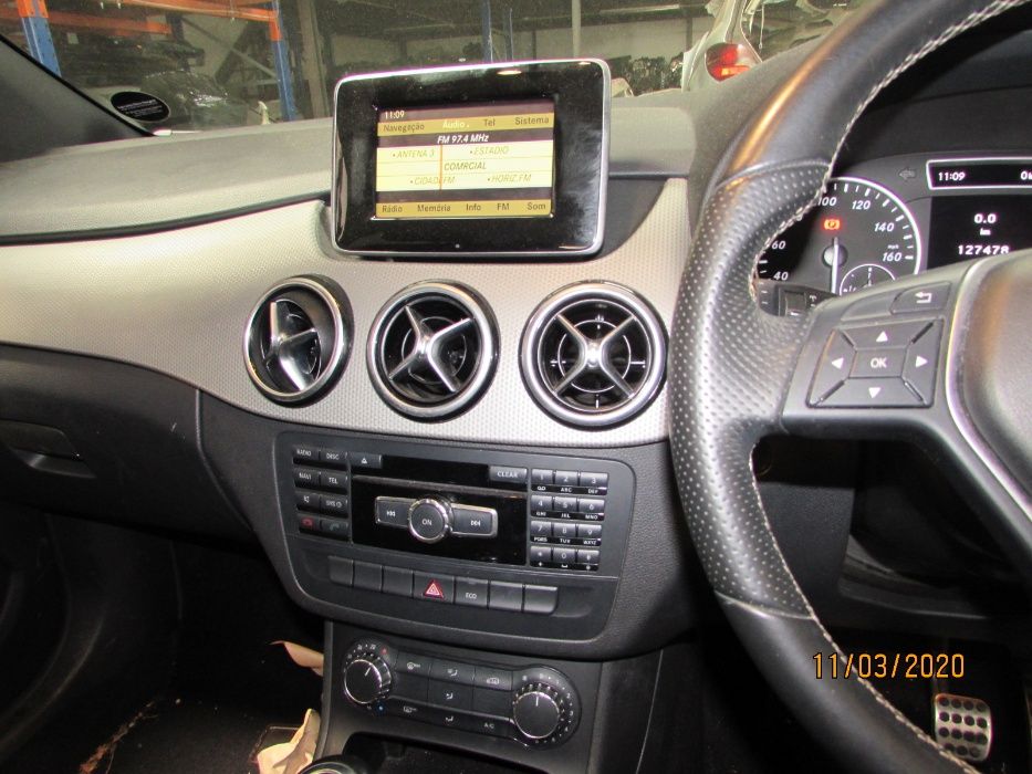 Mercedes B180 Blueefficiency de 2012 para peças