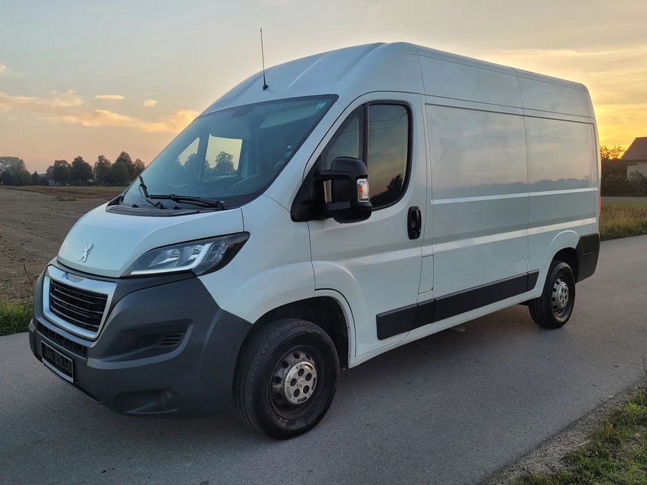 Peugeot Boxer  2.2 diesel L2H2  Tempomat Klimatyzacja