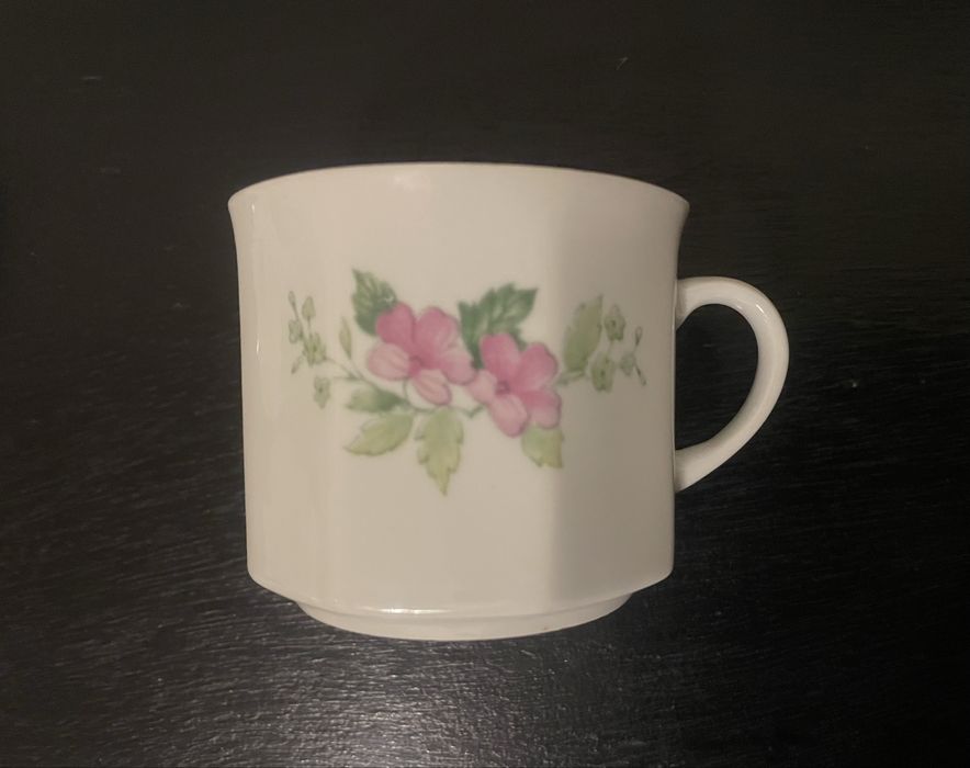 Conjunto café de louça chinesa antiga (6 chavenas + 6 pires)