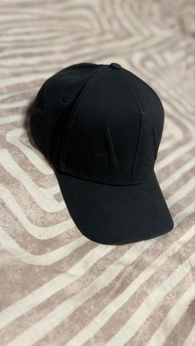 Кепка Armani бейсболка