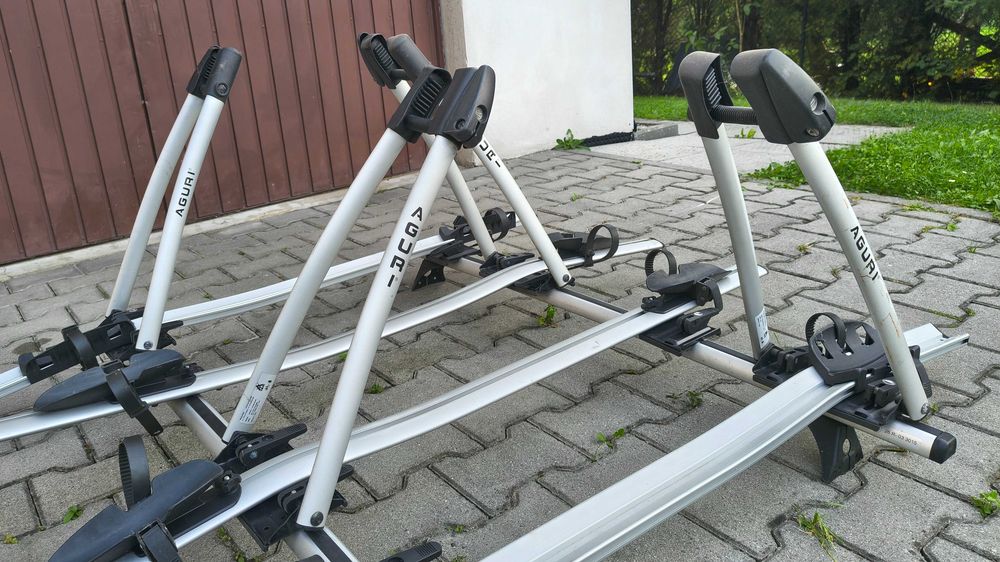 Bagażnik dachowy CRUZ + 4 uchwyty rowerowe Aguri Acuda II/III (Citroen C4 Picasso)