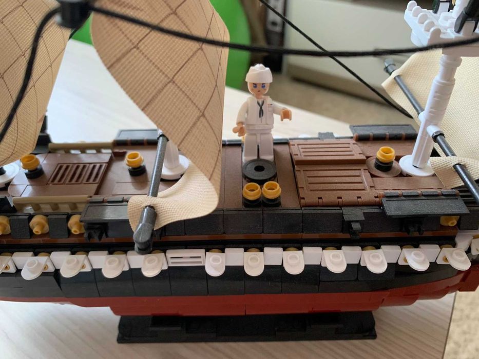 Конструктор Sluban Model Bricks Фрегат ІХ-21 1118 деталей (M38-B0836)