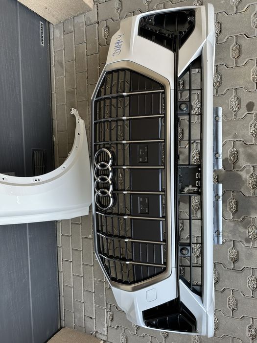 Бампер передній Audi Q3 F3 83A s-line оригінал
