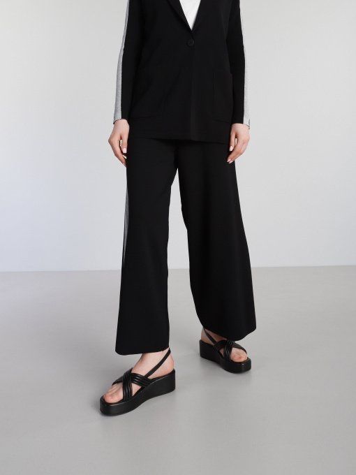 Новые женские босоножки bershka