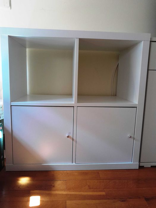 Estante IKEA KALLAX 2x2 em ótimo estado