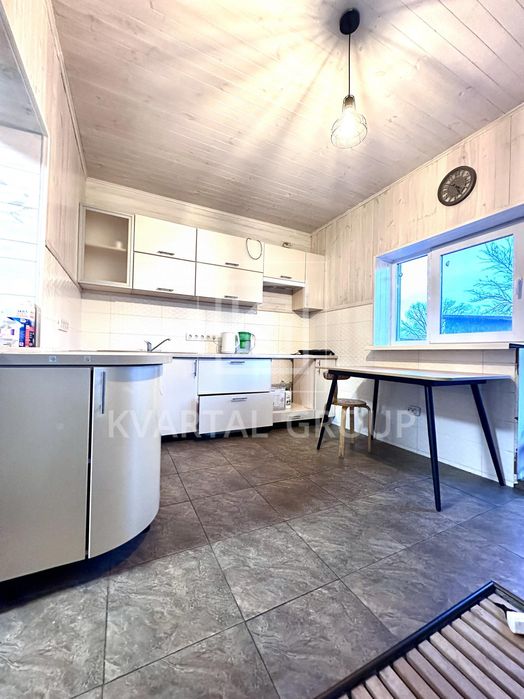 Затишна частина будинку в Гостомелі — Заходь і живи!