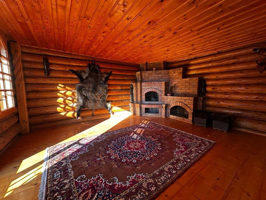 Продається будинок в с. Угля