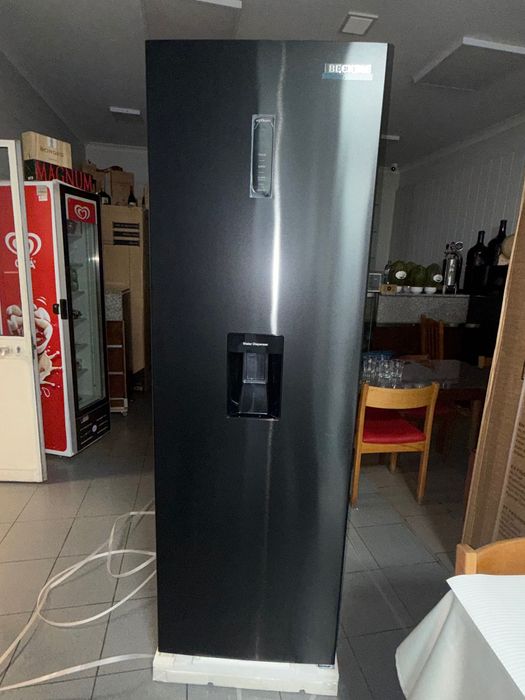 Frigorífico sem congelador, becken novo em caixa