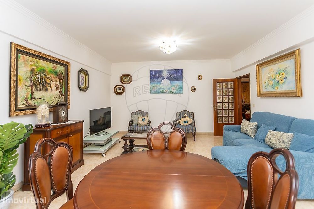 Apartamento T4 para venda — São Sebastião, Setúbal