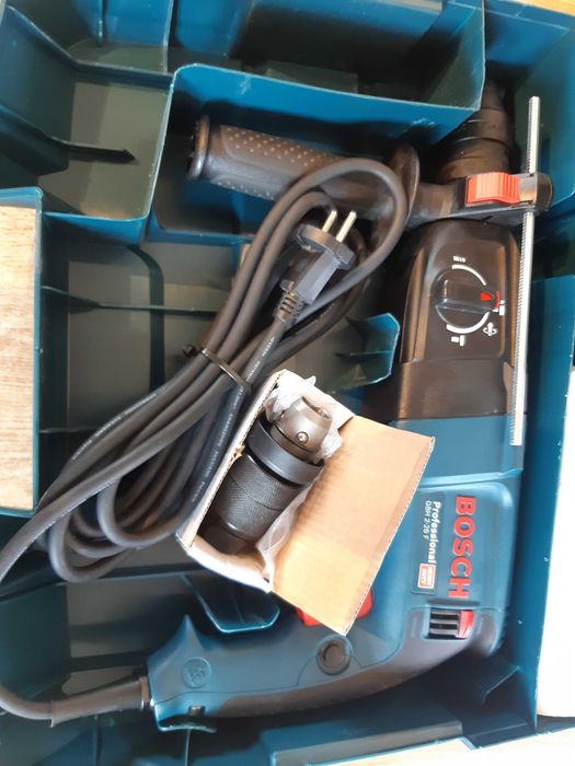 Młot młotwiertarka BOSCH GBH 2-26 F