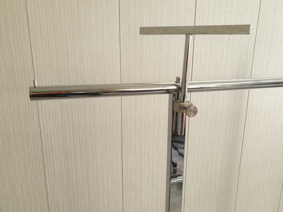 wieszak półka regulowany sklepowy niklowany solidny