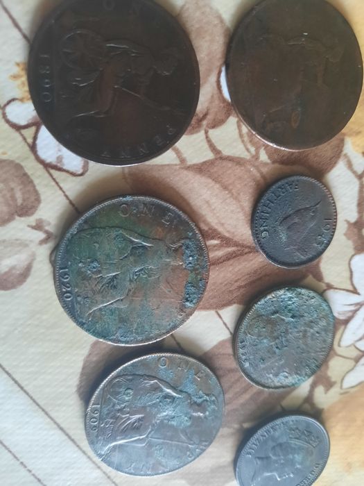 Монети СССР.Монети Англія.