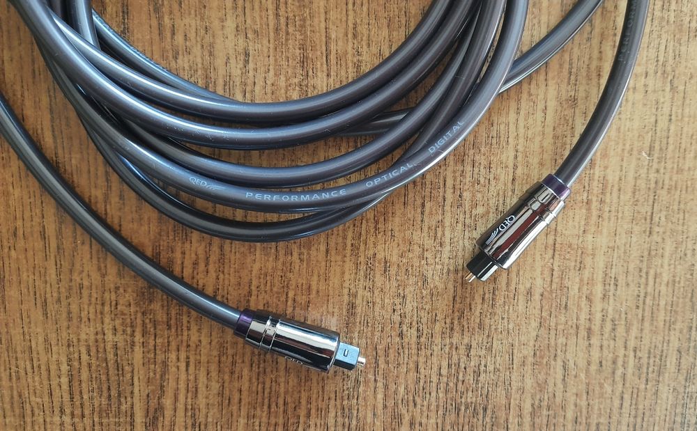 Qed Performance Optical Graphite оптичний кабель