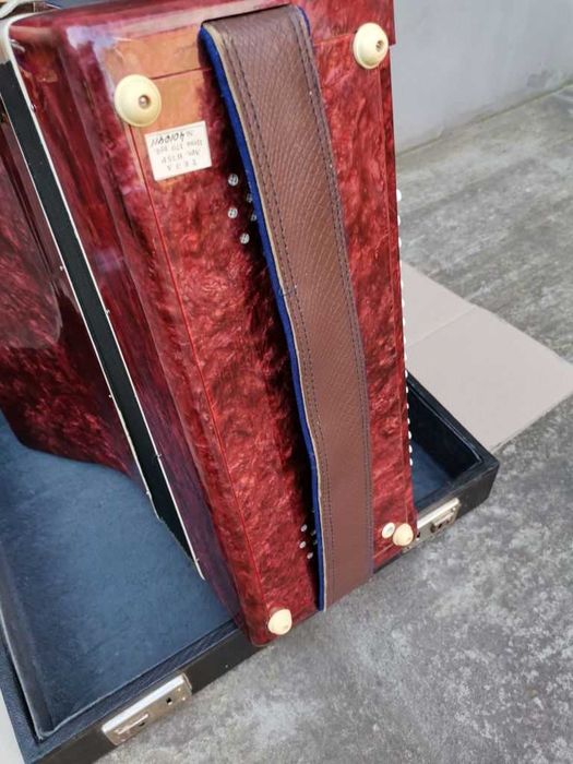 Аккордеон Теза аккордеон